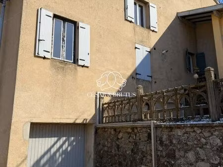 immeuble 160 m² amplepuis