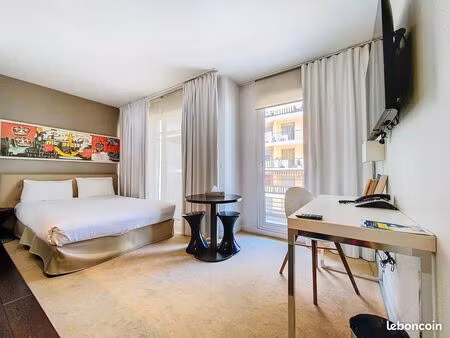 studio 1 pièce 21 m²