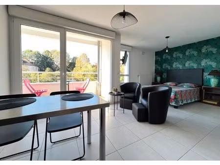 location appartement 1 pièce 32 m² à annecy (74000)