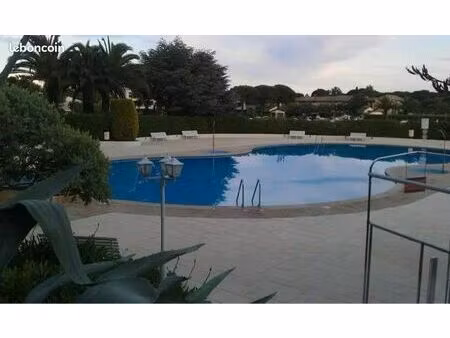 studio cannes marina