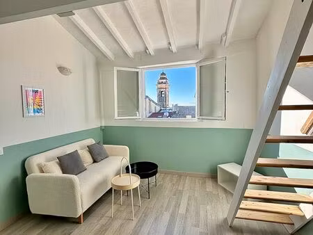 2 pièces dernier étage