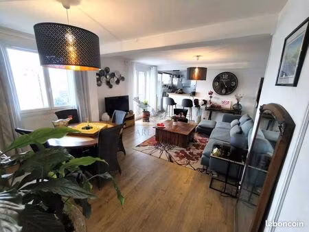 appartement 5 pièces 80 m²