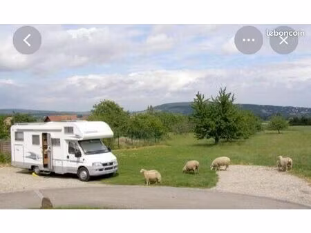 emplacement camping-car