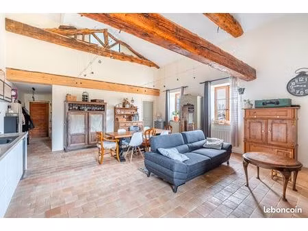 appartement 3 pièces 69 m²