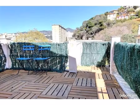 spacieux studio 22 m² + terrasse 12m²