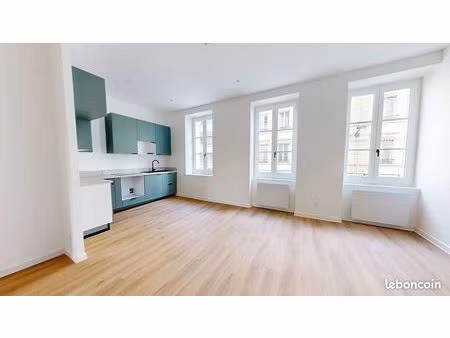 appartement t2 44 m² rénové – lyon 6 villeurbanne – quartier bellecombe- proche part-dieu