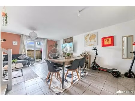maison 4 pièces 75 m²