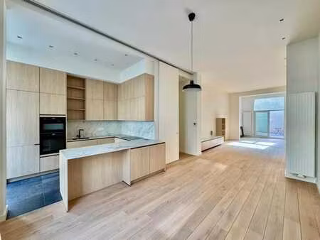 ! new ! trône - appt. exceptionnal with terrace