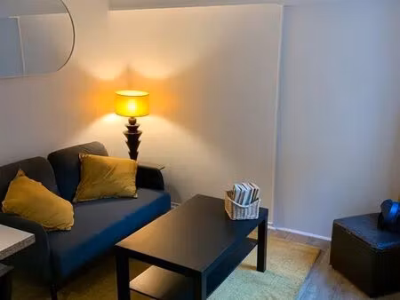 location appartement 2 pièces 27 m² à rouen (76000)