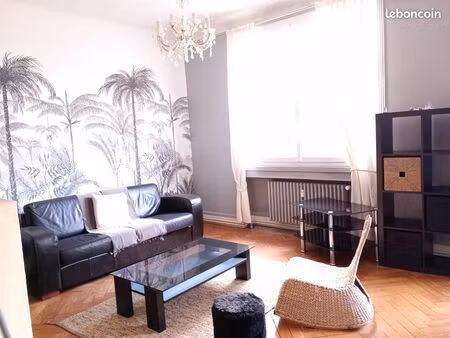 t1 bis de standing à foch