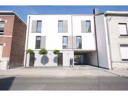 duplex une chambre basse énergie situé à rocourt