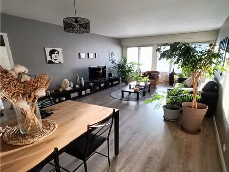appartement t4 avec garage et cave