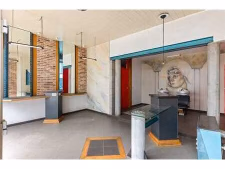 commerce avec appartement