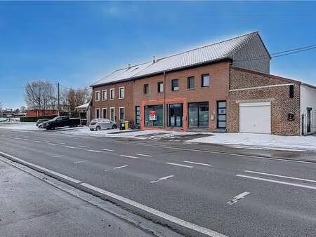 bureau - commerce à vendre à crisnée