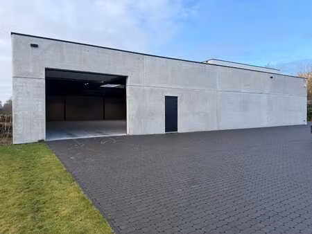 nieuwbouw magazijn te huur