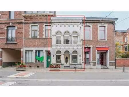 maison de commerce avec grand potentiel au centre d’herstal