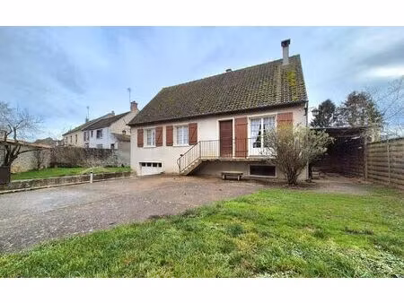 maison bombon m² t-5 à vendre  273 000 €