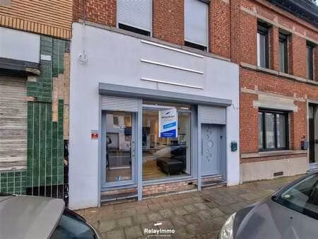 commerce - rez-de-chausée