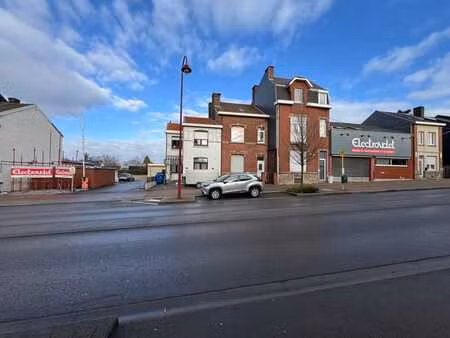 ensemble industriel et résidentiel sur la n3 de beyne-heusay