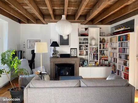 appartement de 73m2 au 5e et dernier étage dans le quartier d'ainay