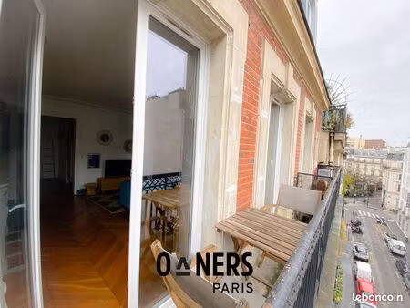 a vendre pigalle 2 pièces avec balcon