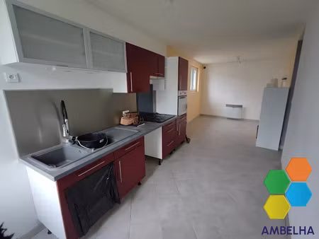 location appartement 2 pièces 46.88 m² à saint-ay (45130)  560 €