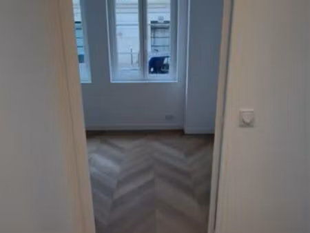 bureau neuf de consultation médical à louer paris 5 eme