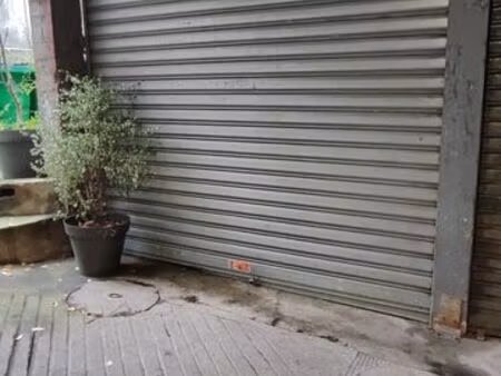 box/garage 17 m2 fermés et sécurisés rue de belleville