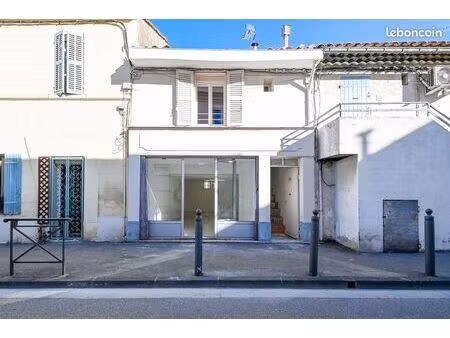 immeuble 2 lots ( local commercial + appartement)