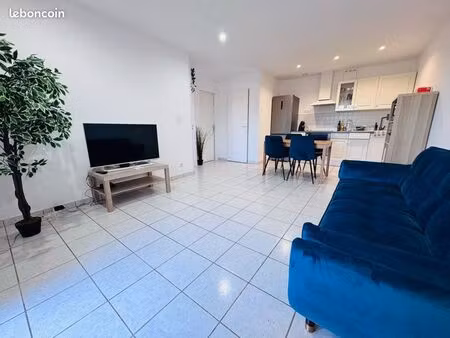 appartement meublé avec jardin clos t2