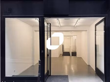 local commercial 145 m²