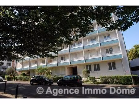 très bel f2  49 m²  balcon et vue