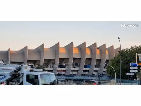 local 40 m² meublé et équipé