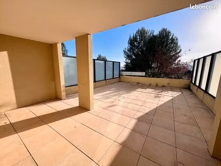 appartement 3 pièces 58 m²