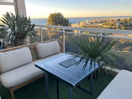 beau 2 pièces vue mer