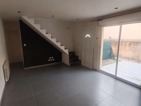 location maison de ville