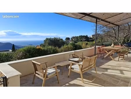 villa de plain-pied-vue mer proche l'abadie