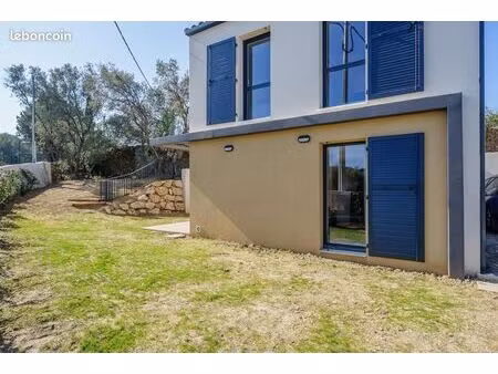 les villas du pont de l'arc: t3 duplex avec jardin-résidence avec piscine