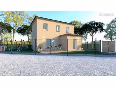 villa 4 pièces 93 m²