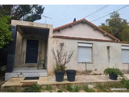 villa t4 - les accates 13011- terrain 900m2 piscinable