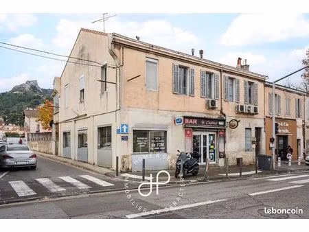 immeuble 6 pièces 250 m²