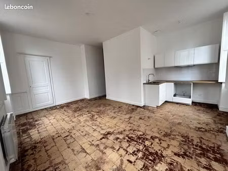 appartement 3 pièces 54 m²