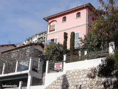 maison 4 pièces + studio