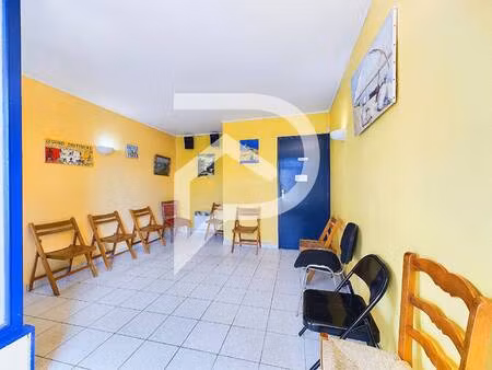 local commercial à vendre