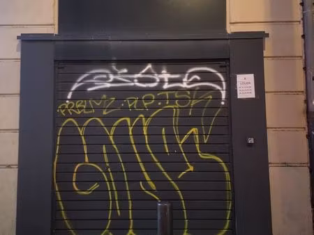 local commercial a louer : 6 bd de la liberté 13001 marseille