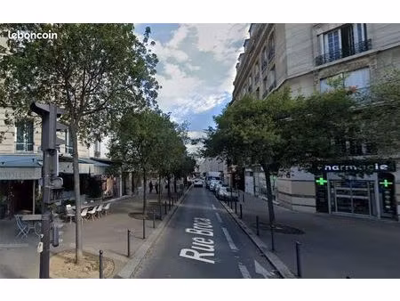 murs commerciaux 49 m² paris