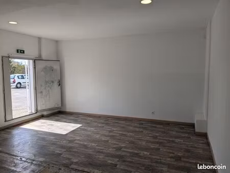 locaux commerciaux 13015