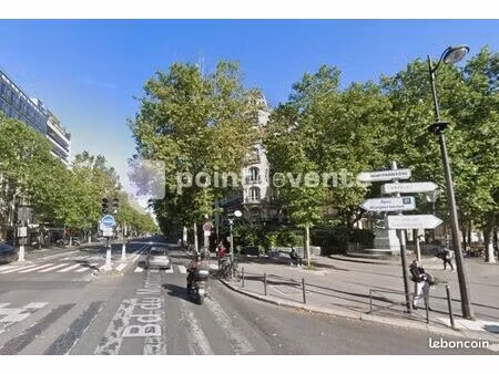 local commercial 352 m²