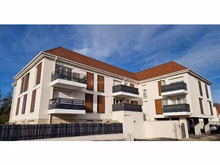 vente appartement 3 pièces 57 m² villeneuve-saint-denis (77174)