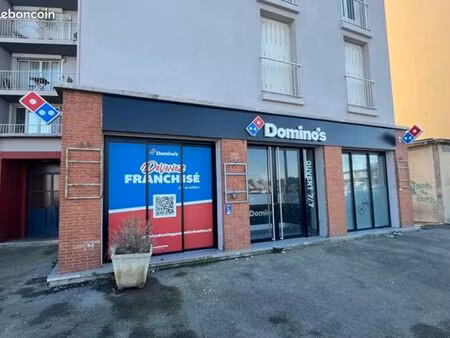 murs libres de commerce a vendre